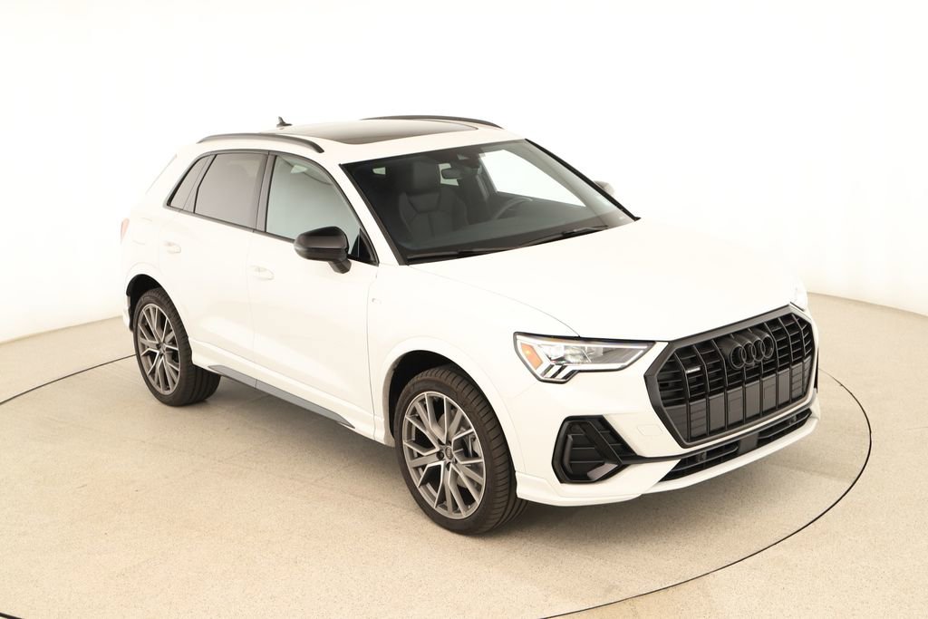Certified 2025 Audi Q3 2.0T Premium Plus w/ Premium Plus Package AWD/4WD image 43