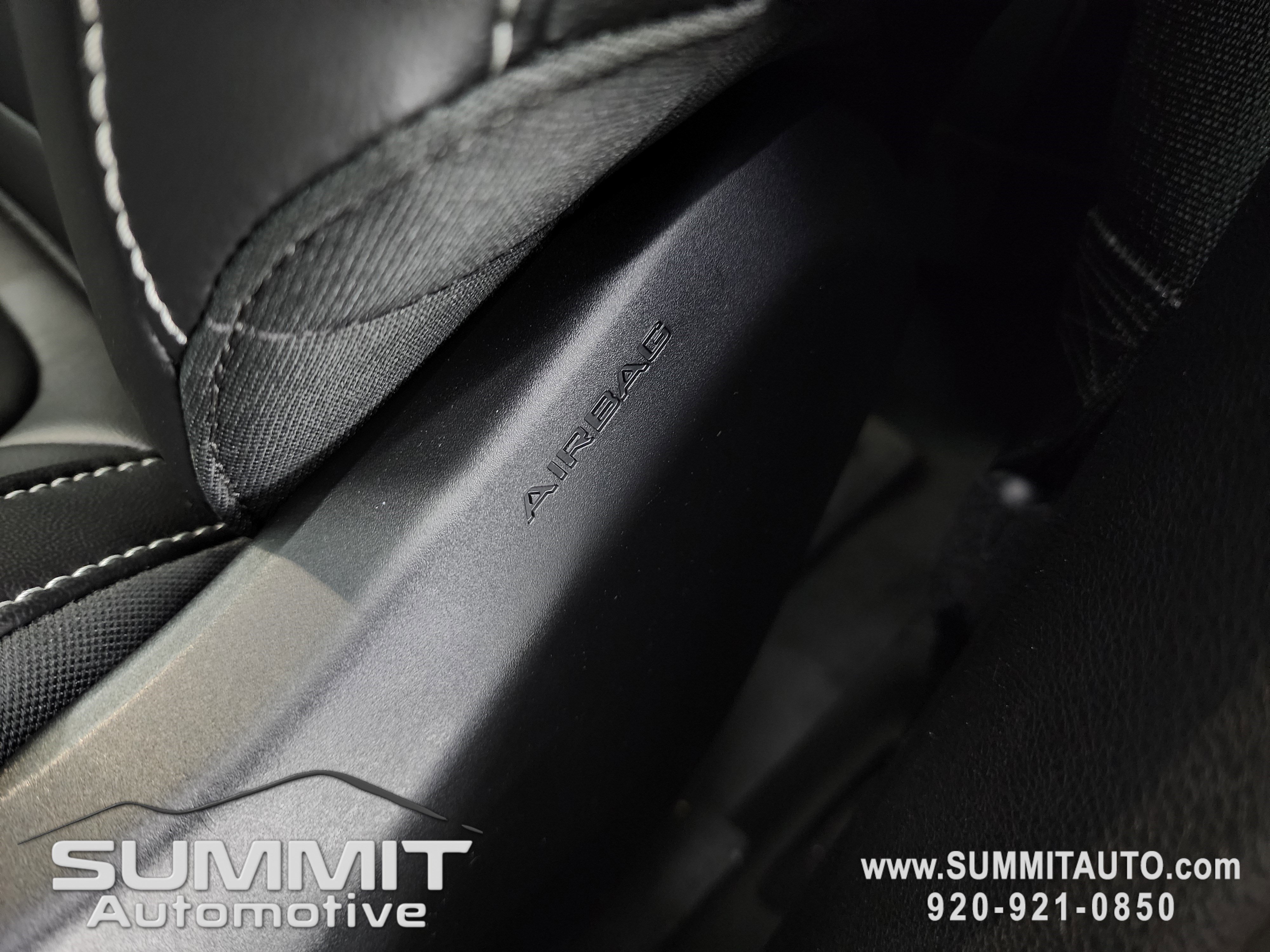 New 2025 Jeep Grand Cherokee Limited w/ Black Appearance Package image 44