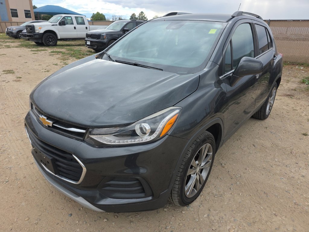 Used 2019 Chevrolet Trax LT w/ LT Convenience Package FWD image 1