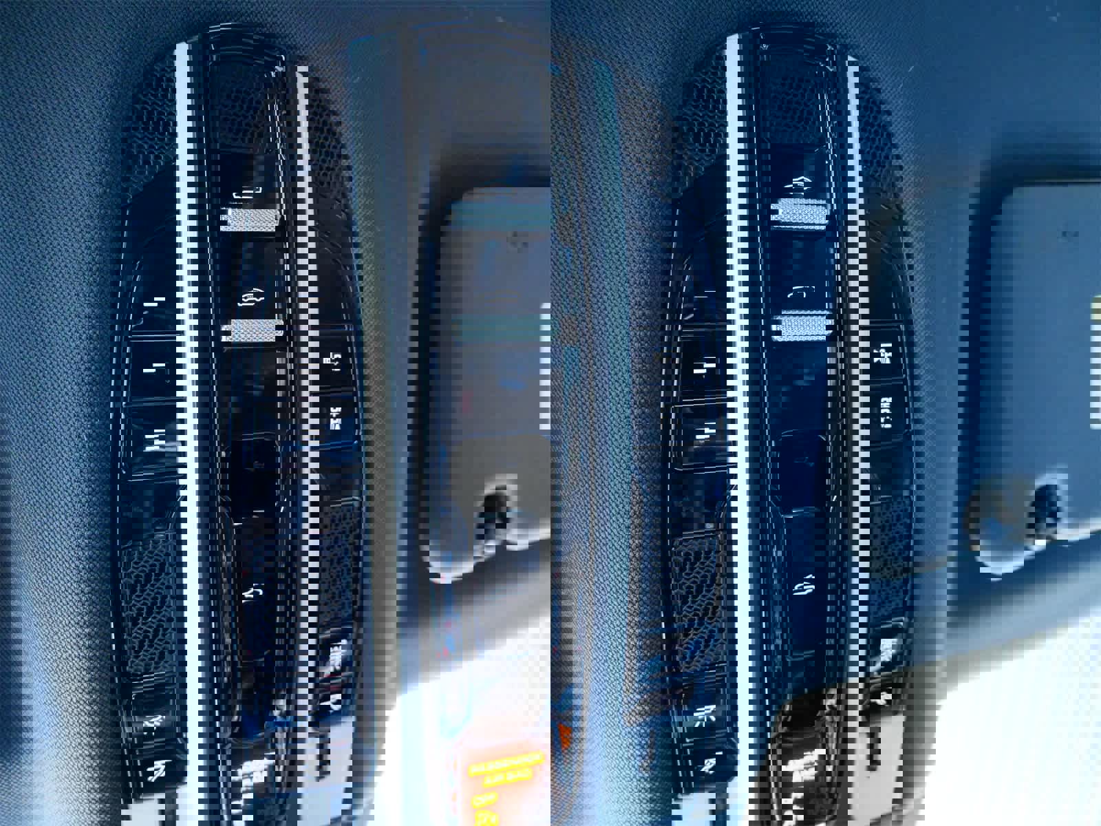 Certified 2020 Porsche Panamera 4 image 16