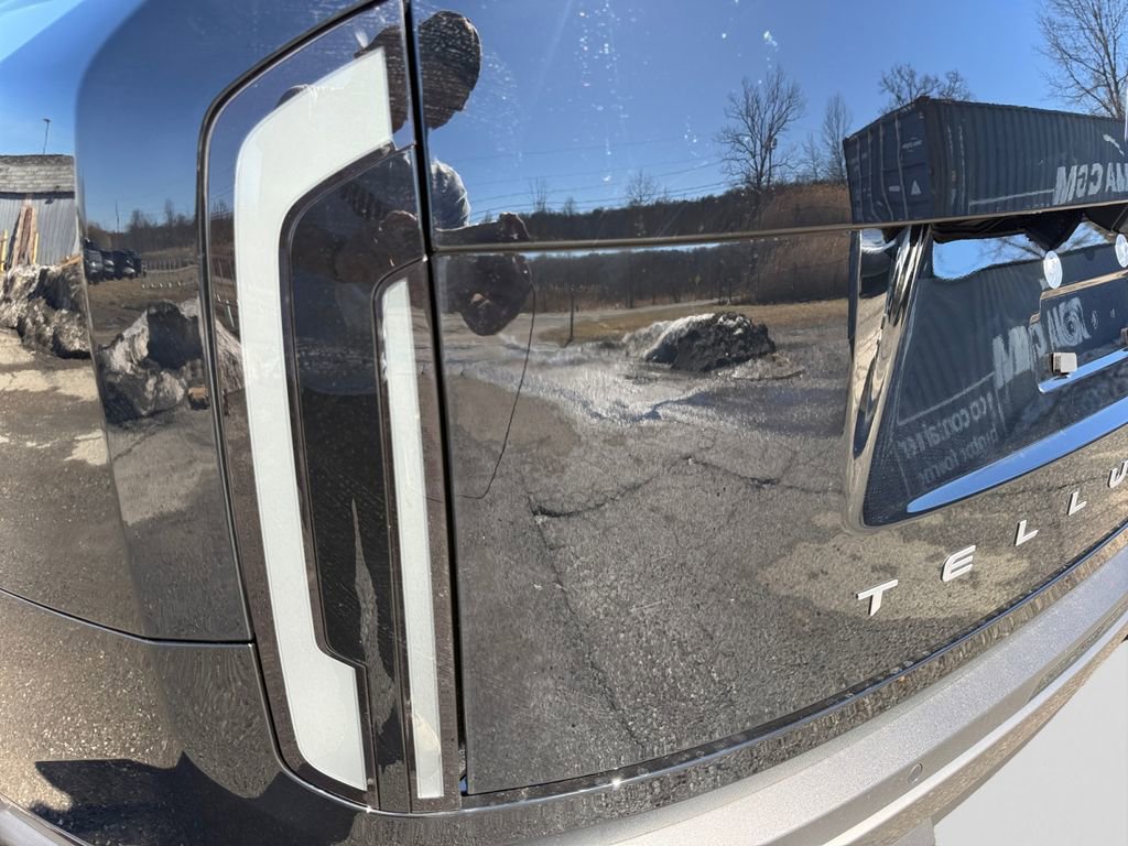 New 2027 Kia Telluride S image 21