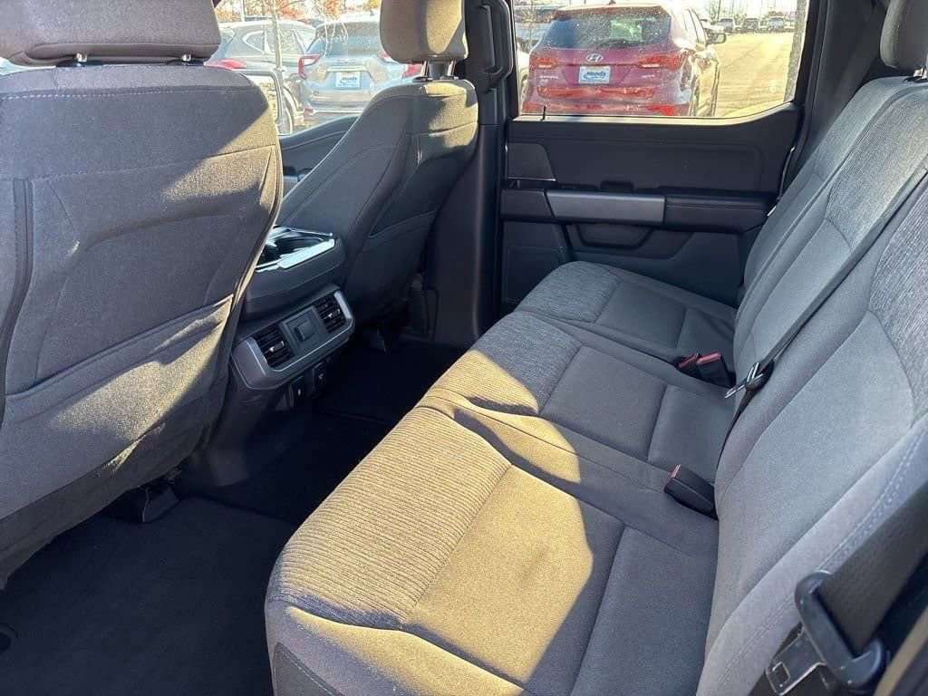 Used 2024 Ford F150 XLT w/ Mobile Office Package image 17