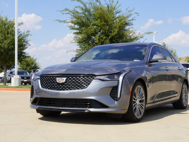 Used 2020 Cadillac CT4 Premium Luxury RWD image 3