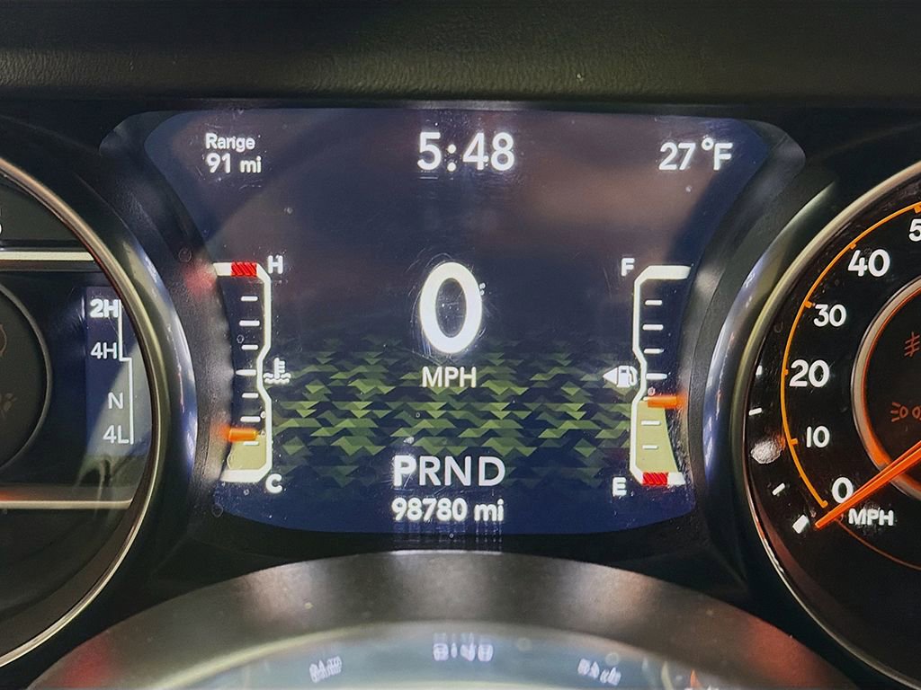 Used 2020 Jeep Wrangler Unlimited Sahara image 29