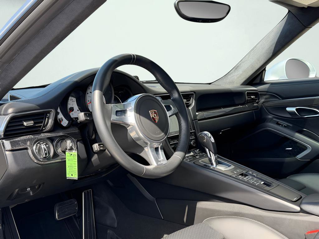Used 2014 Porsche 911 Turbo image 2