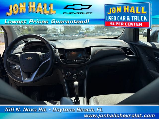 Used 2017 Chevrolet Trax LT w/ LT Convenience Package FWD image 22