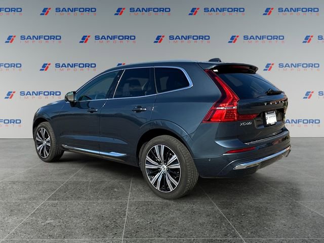 Used 2023 Volvo XC60 B5 Plus w/ Climate Package AWD/4WD image 3
