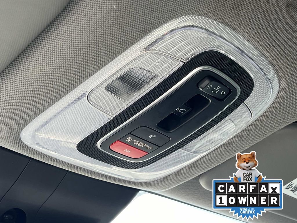 Used 2024 Hyundai Elantra SEL w/ Convenience Package image 32