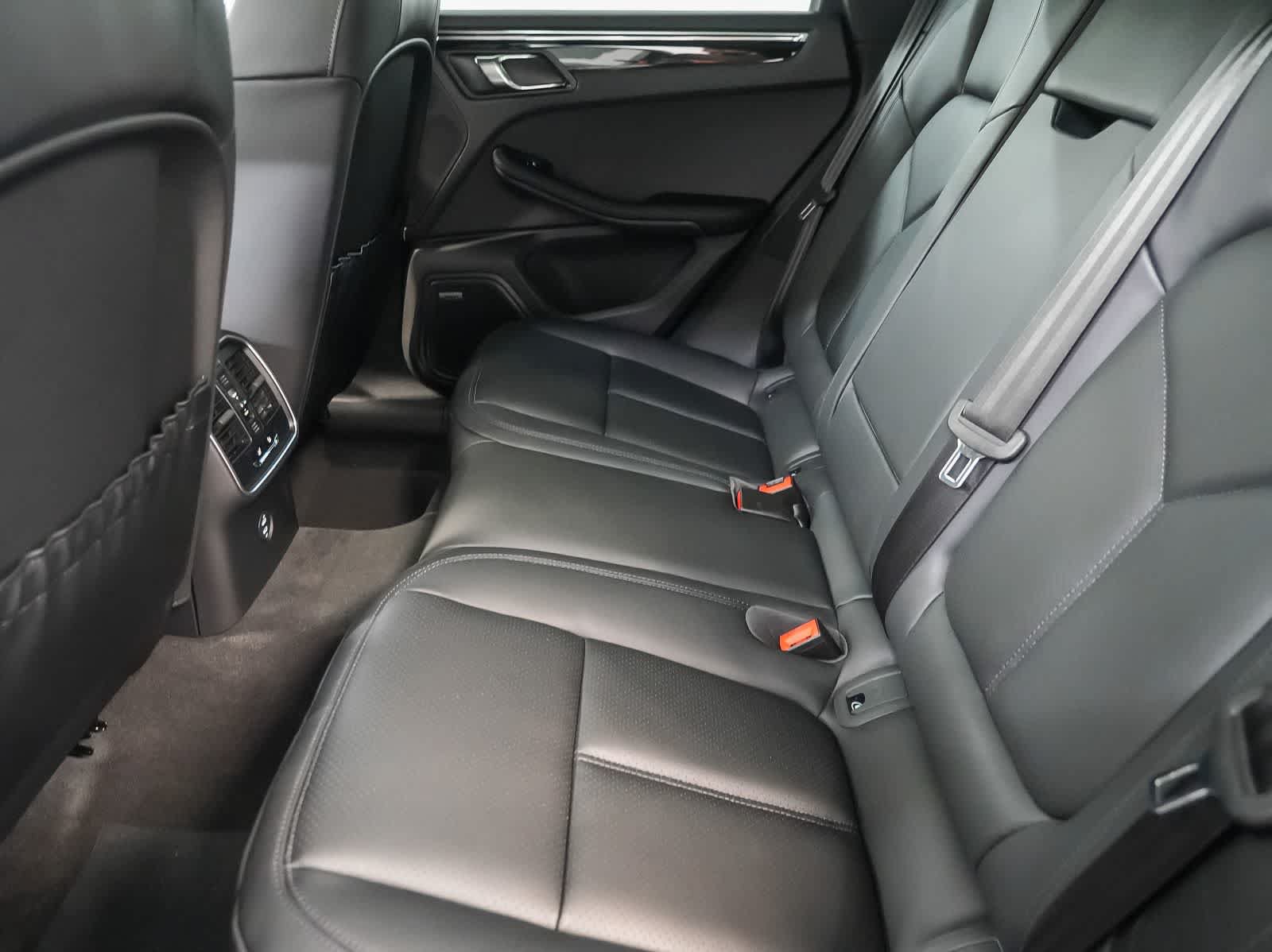 New 2026 Porsche Macan S AWD/4WD image 23