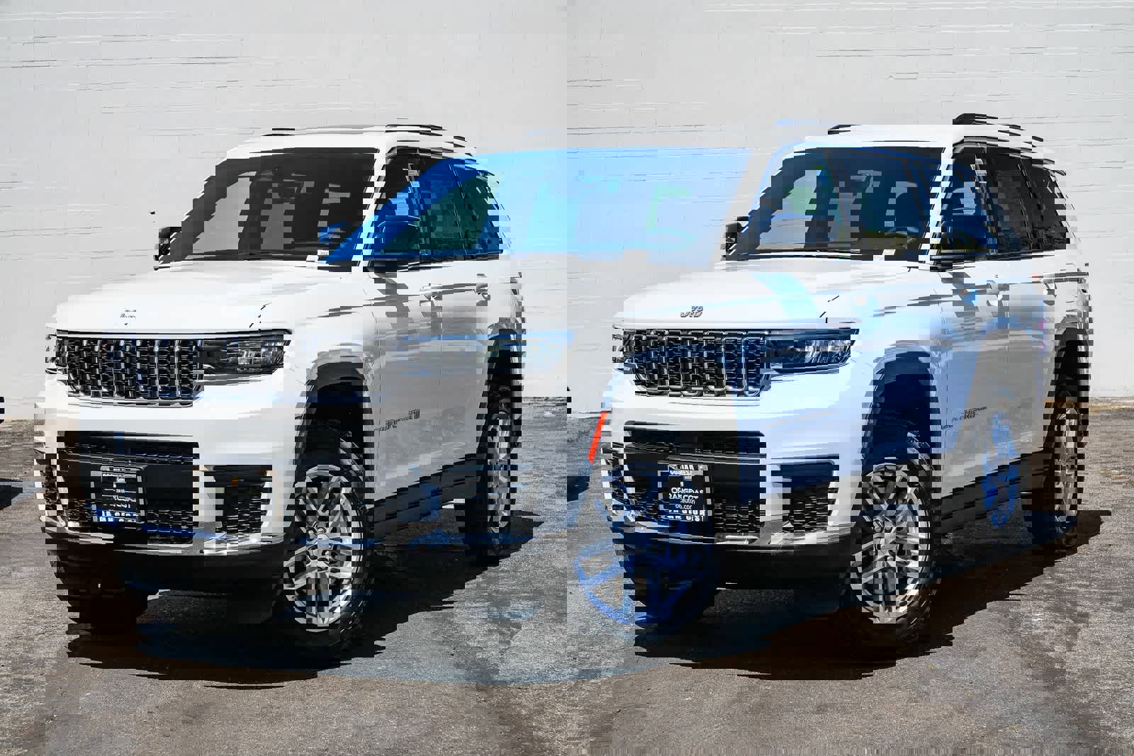 New 2025 Jeep Grand Cherokee L Laredo