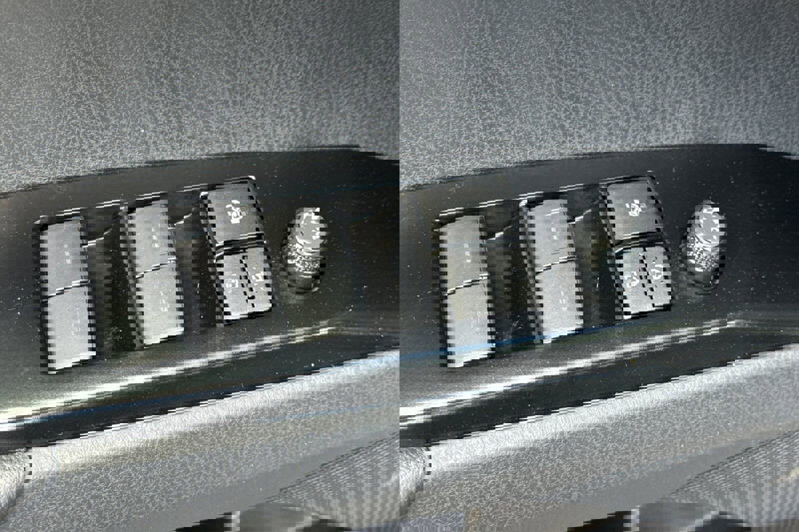 New 2026 Toyota Camry SE image 12