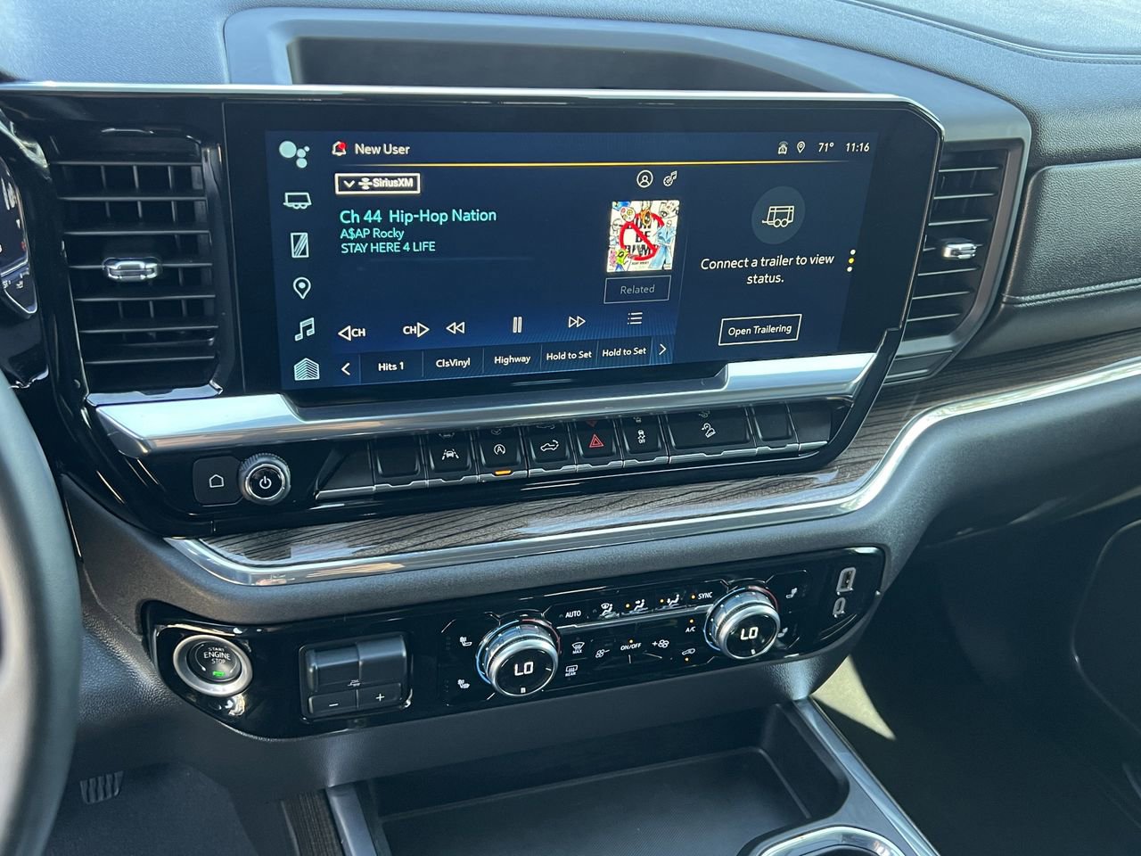 Used 2024 Chevrolet Silverado 1500 LT Trail Boss w/ Convenience Package II image 18