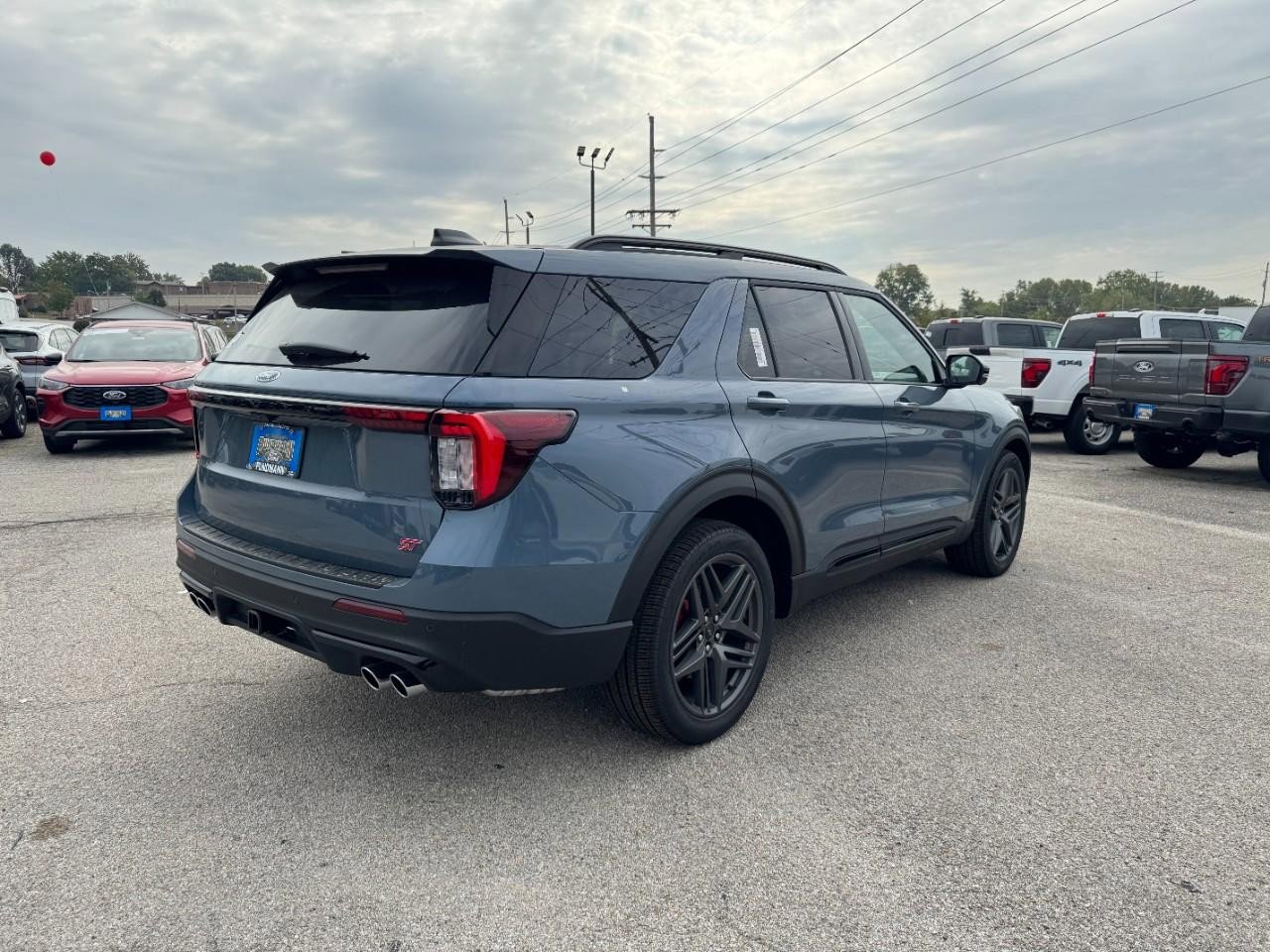 New 2026 Ford Explorer ST image 3