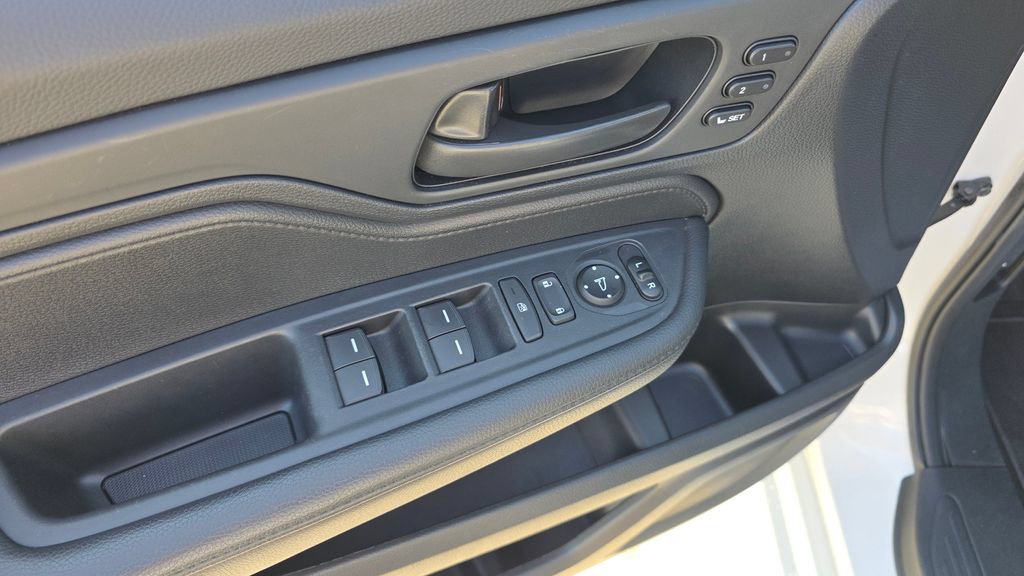 Certified 2025 Honda Odyssey Sport-L image 25