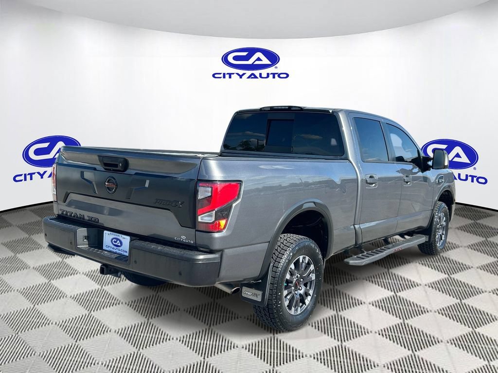 Used 2022 Nissan Titan PRO-4X AWD/4WD image 4