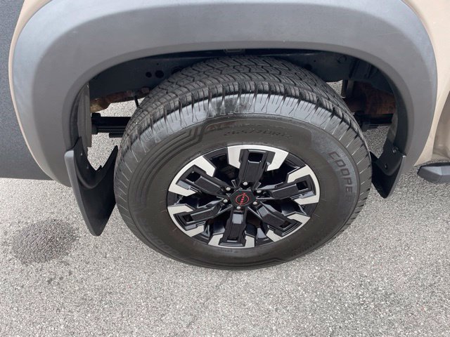 Used 2022 Nissan Frontier Pro-X RWD image 19