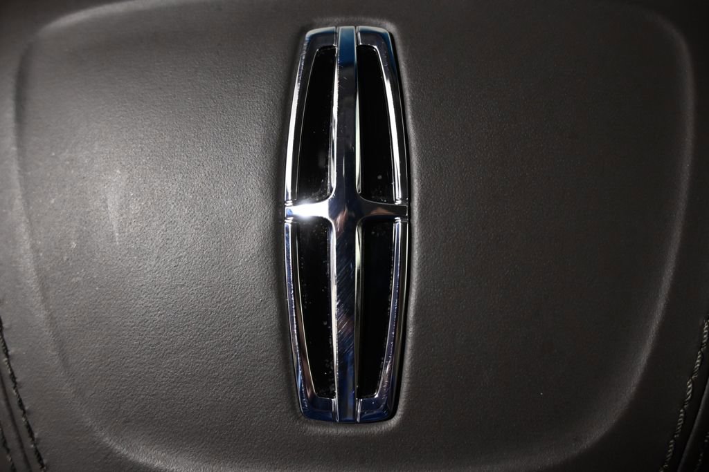 Used 2020 Lincoln MKZ Reserve w/ Elements Package image 36