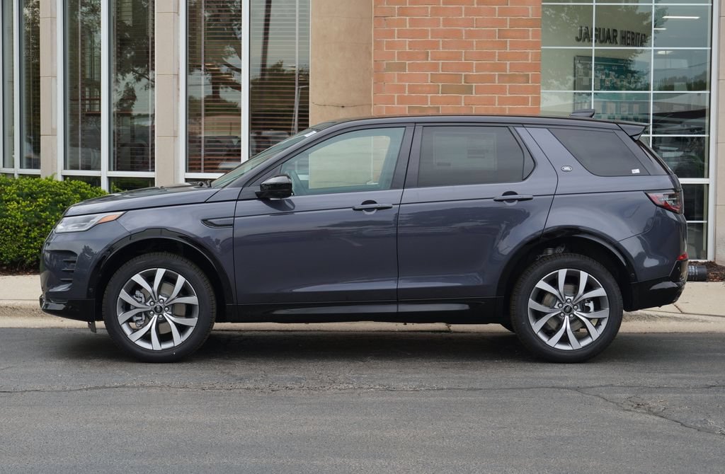 New 2026 Land Rover Discovery Sport Landmark AWD/4WD image 2