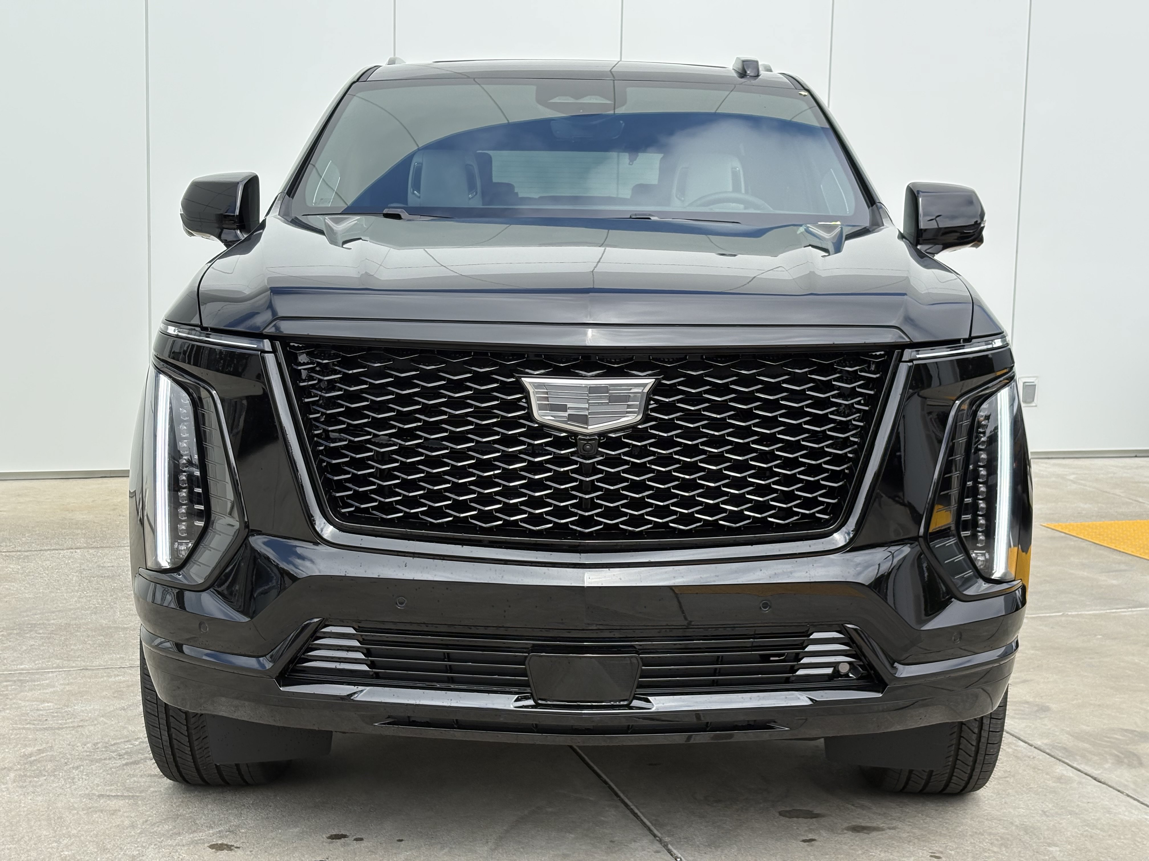 New 2026 Cadillac Escalade Platinum Sport w/ LPO, ONYX Package AWD/4WD image 3