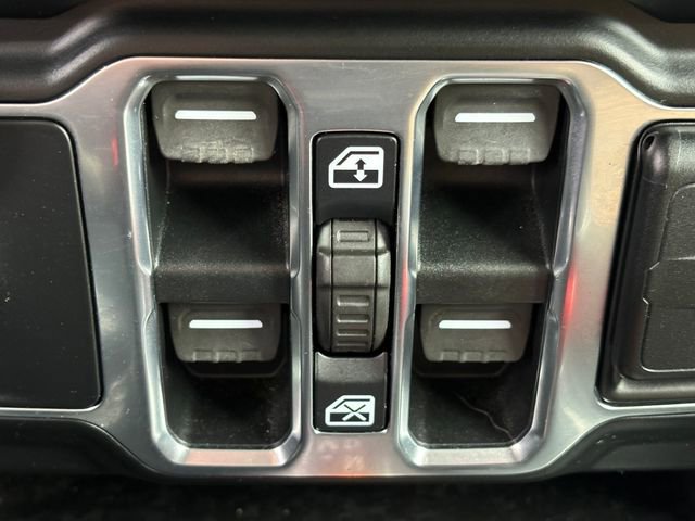 Used 2020 Jeep Gladiator Sport w/ Quick Order Package 24S image 13