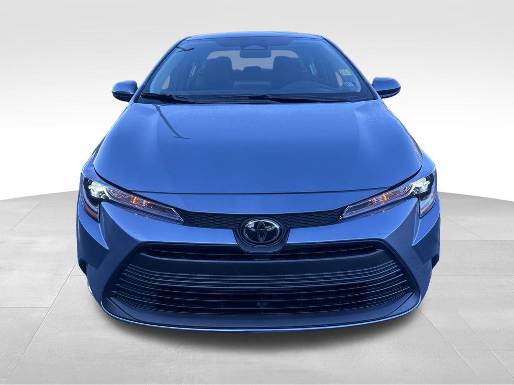 New 2027 Toyota Corolla LE FWD image 8