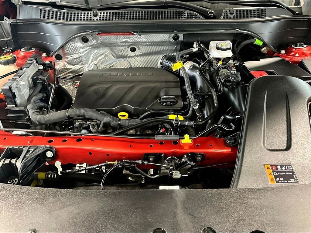 Used 2024 Chevrolet Trax RS w/ Driver Confidence Package FWD image 28