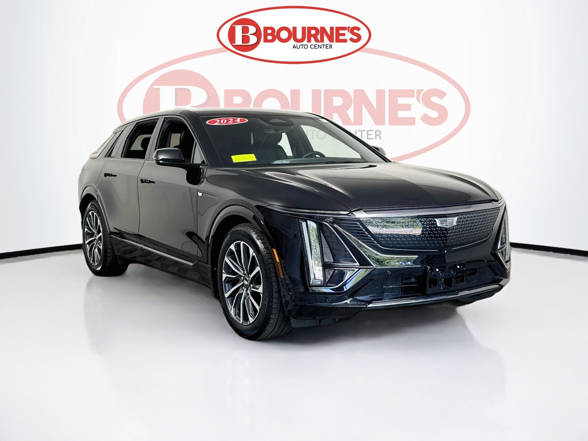 Used 2024 Cadillac Lyriq Sport w/ LPO, Floor Liner Package AWD/4WD image 1