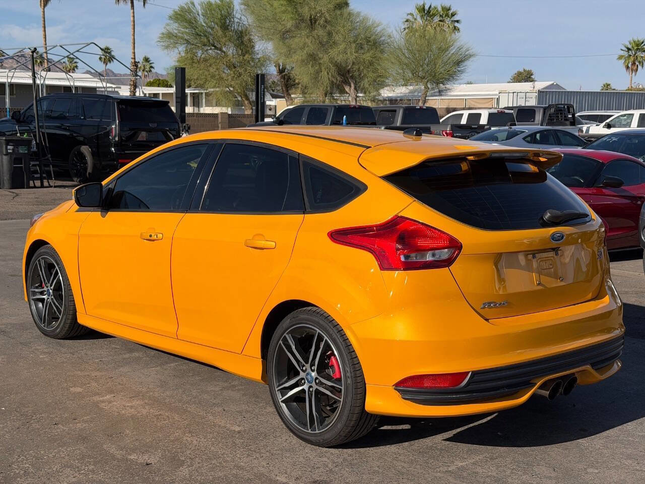Used 2015 Ford Focus ST w/ Equipment Group 401A FWD image 5