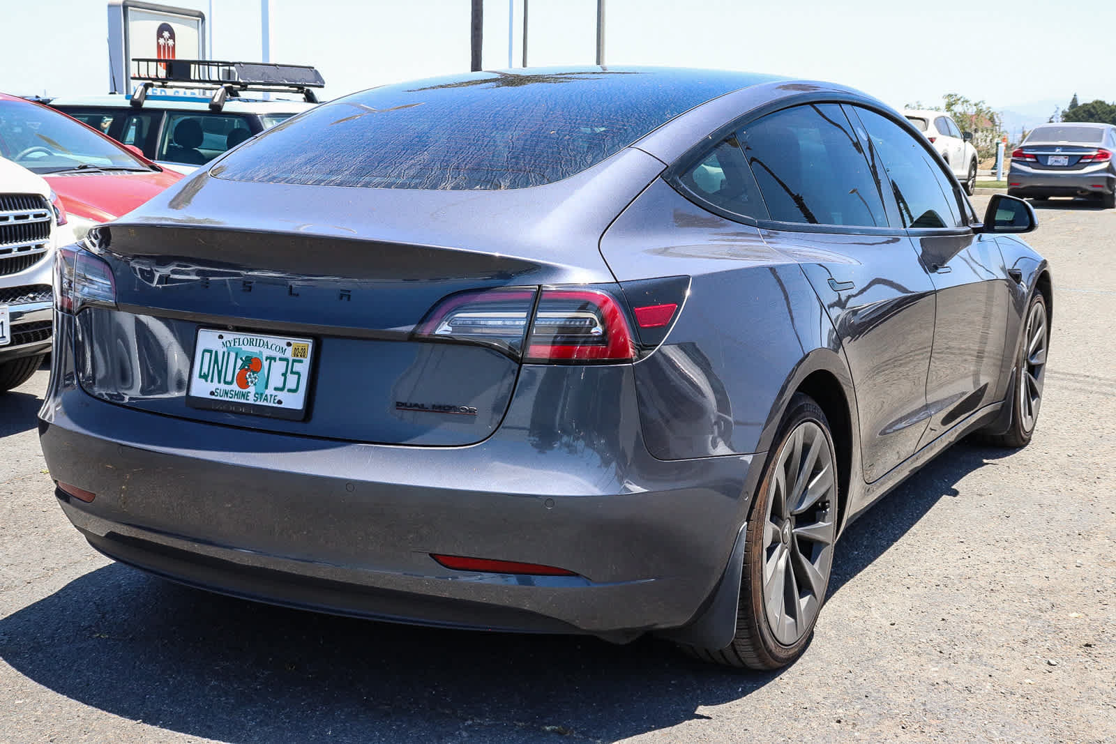 Used 2022 Tesla Model 3 Long Range AWD/4WD image 9