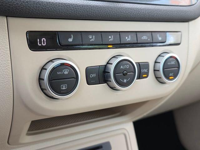 Used 2015 Volkswagen Tiguan SEL image 20