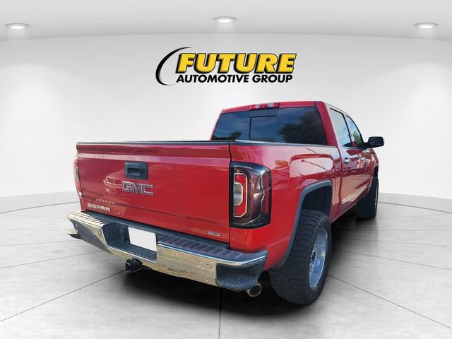 Used 2018 GMC Sierra 1500 SLT w/ Black Pack image 3