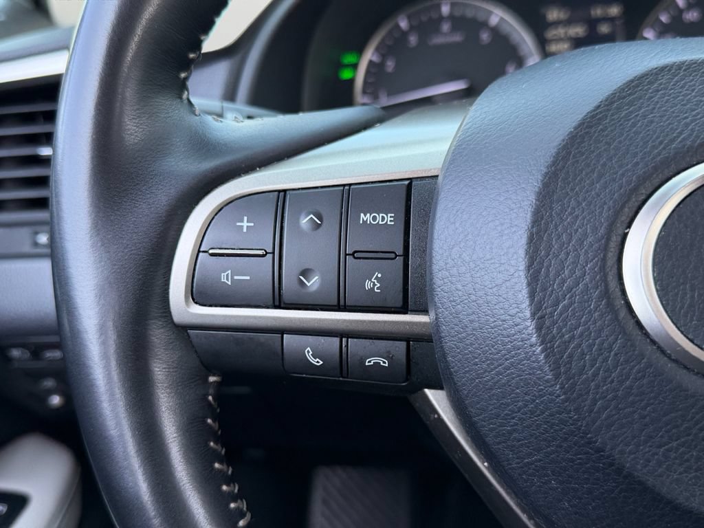 Used 2019 Lexus RX 350L Luxury w/ Accessory Package AWD/4WD image 20