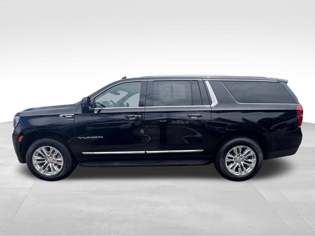 Used 2024 GMC Yukon XL SLT w/ SLT Luxury Package AWD/4WD image 12