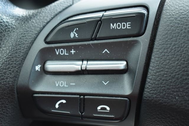 Used 2019 Hyundai Kona SE AWD/4WD image 24