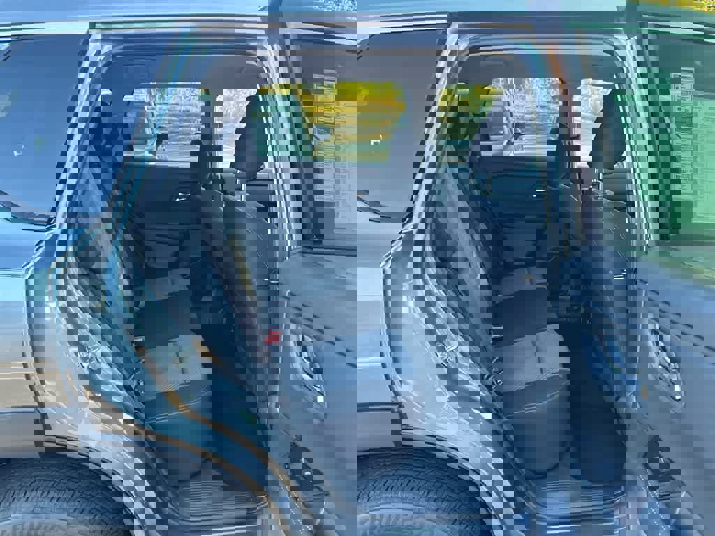 New 2026 Nissan Rogue SV image 24