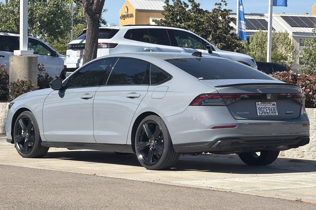 Used 2023 Honda Accord Sport image 6