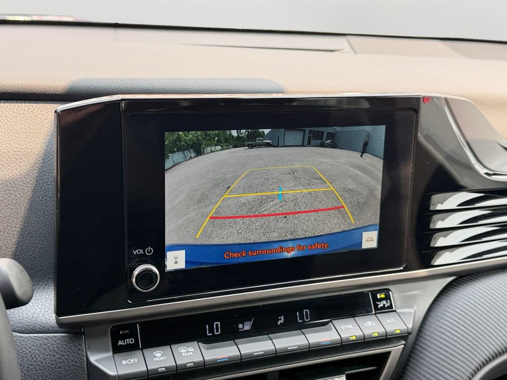 Used 2026 Toyota Camry SE w/ Convenience Package FWD image 26