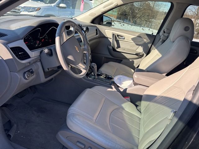 Used 2017 Chevrolet Traverse Premier image 8