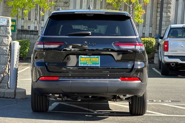New 2026 Jeep Grand Cherokee L Limited AWD/4WD image 5