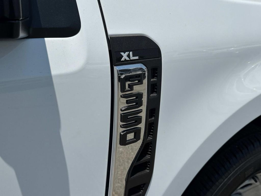 New 2025 Ford F350 XL w/ XL Chrome Package image 17