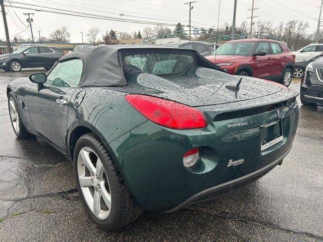 Used 2008 Pontiac Solstice w/ Premium Package image 7