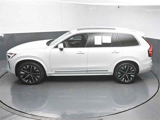 Used 2025 Volvo XC90 B5 Plus w/ Protection Package Premier image 46