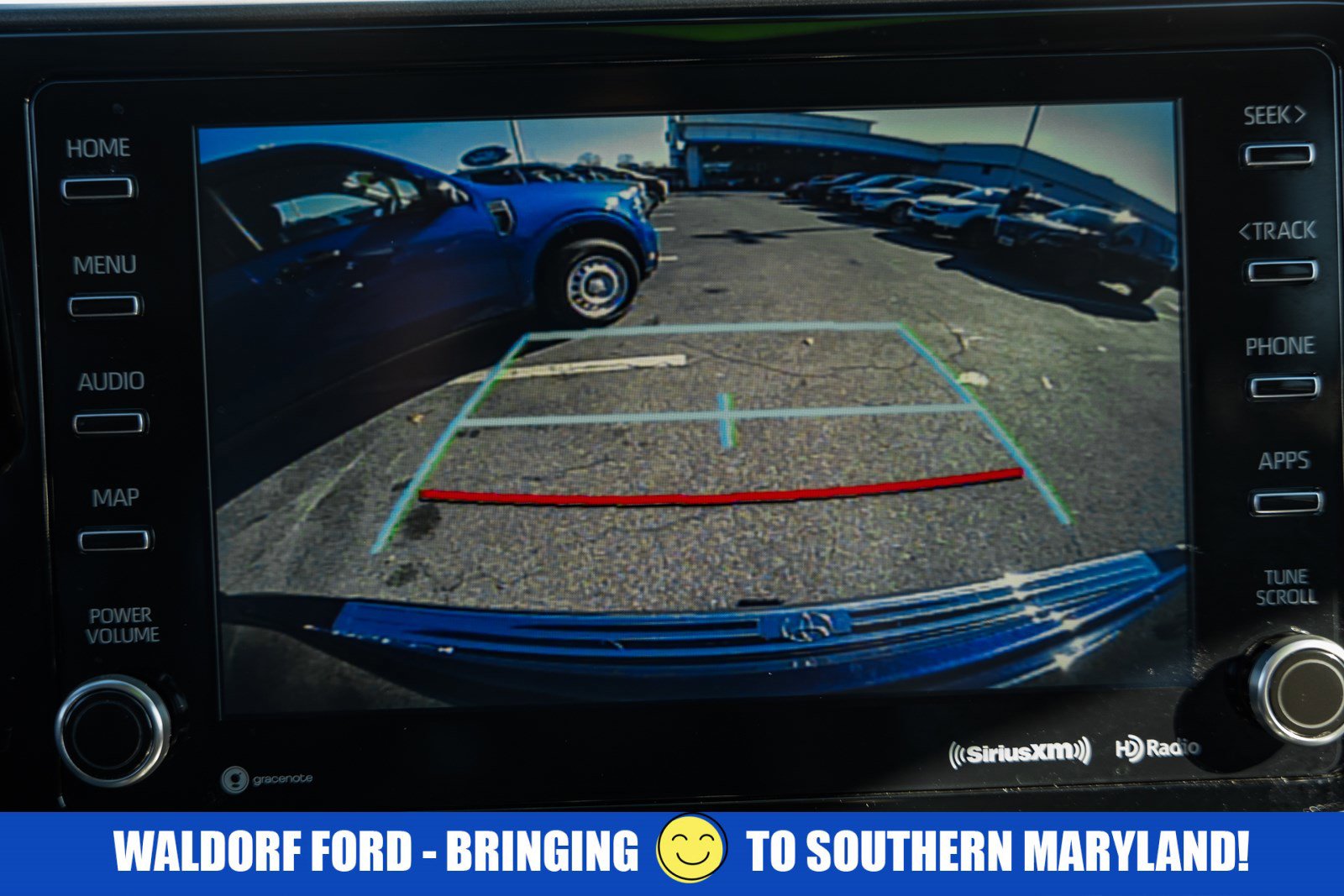 Used 2020 Toyota Highlander XLE image 44