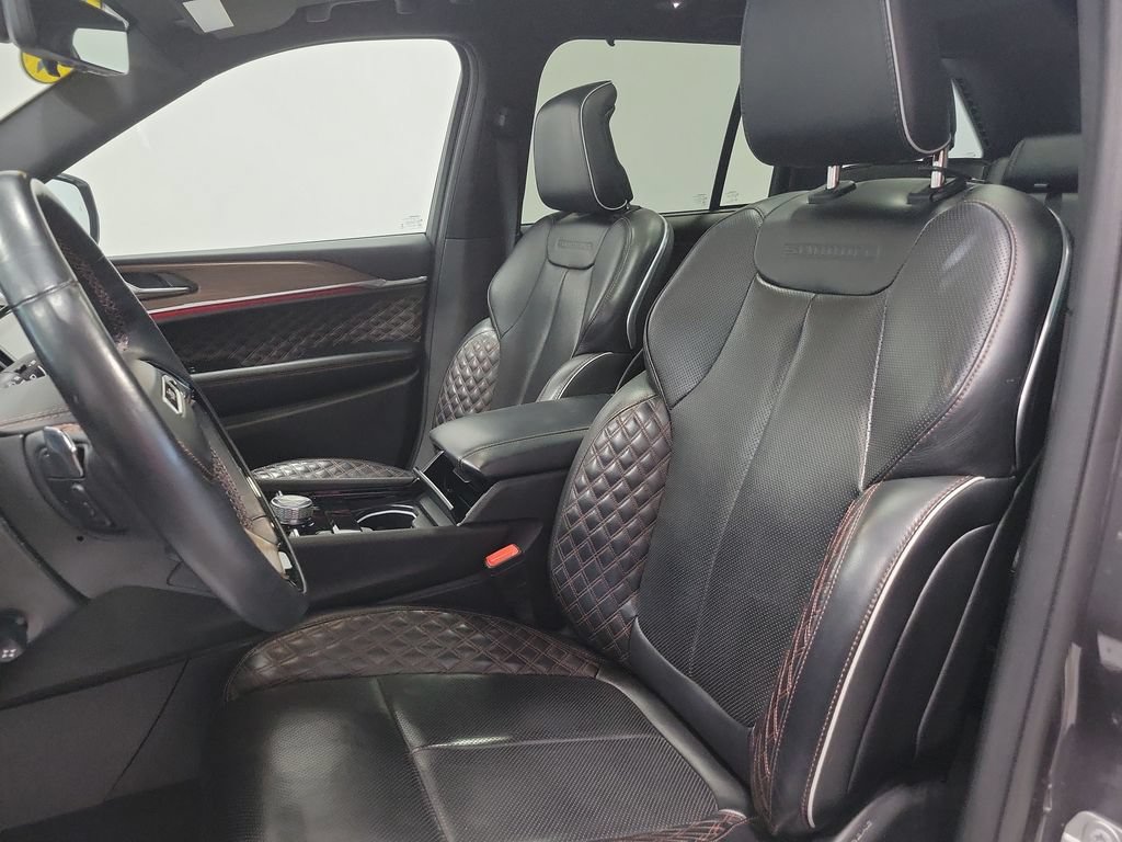 Certified 2022 Jeep Grand Cherokee Summit w/ Advanced Protech Group IV AWD/4WD image 35