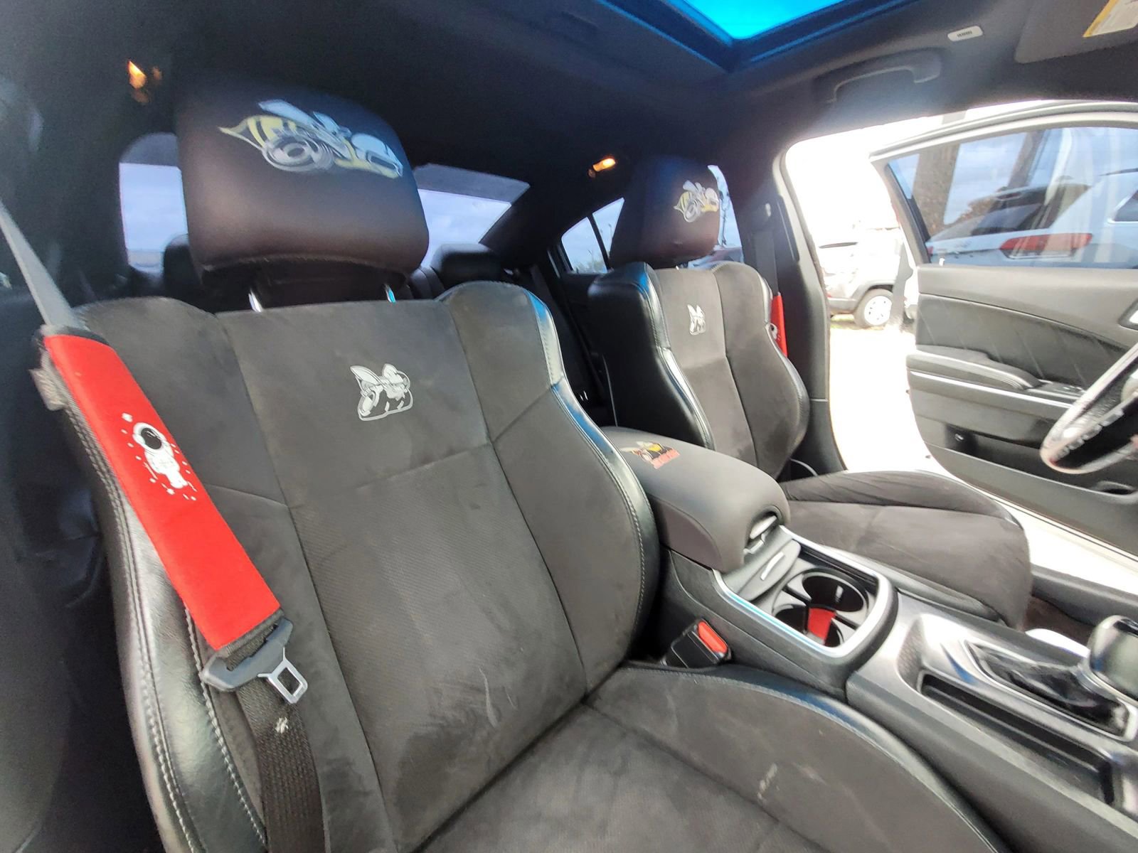 Used 2017 Dodge Charger R/T Scat Pack w/ Dynamics Package RWD image 23