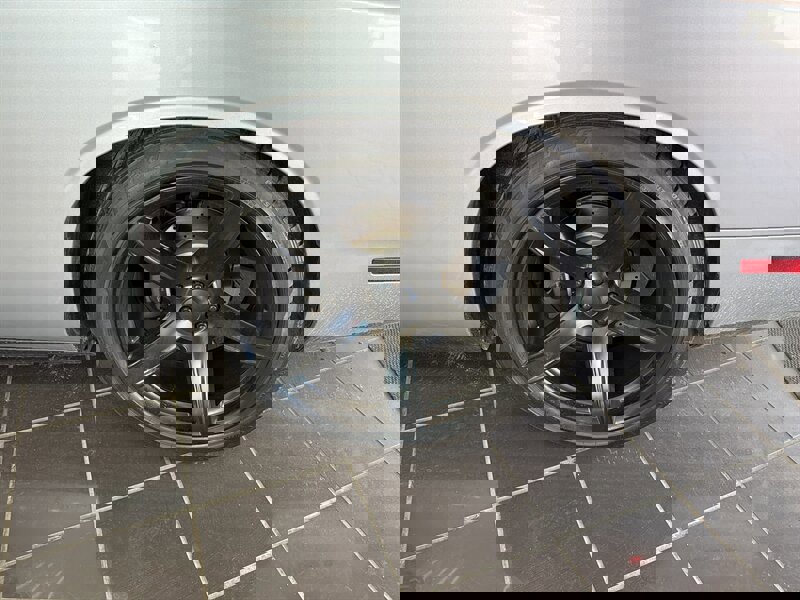 Used 2014 Dodge Challenger R/T image 25