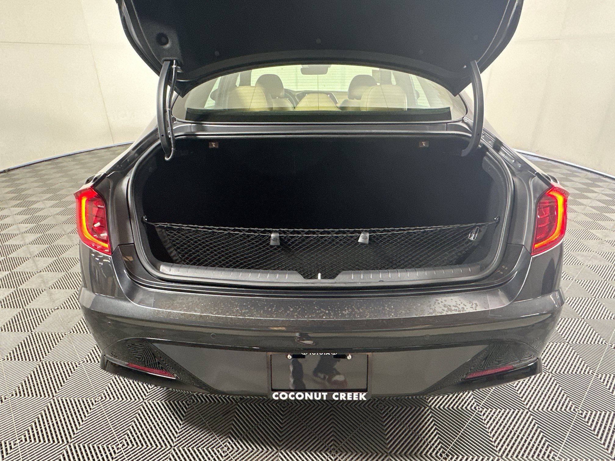 Used 2021 Hyundai Sonata Limited FWD image 31