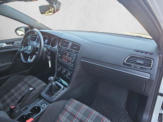Used 2021 Volkswagen GTI SE FWD image 21