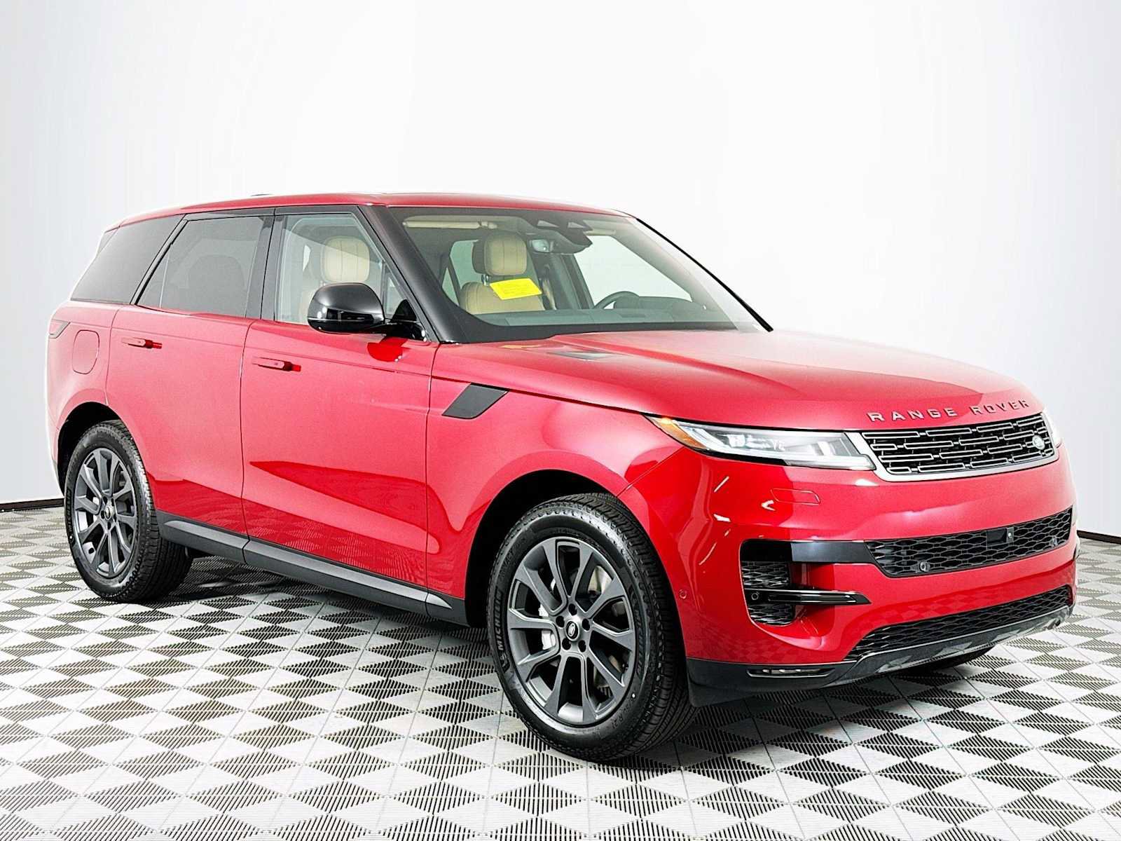Used 2024 Land Rover Range Rover Sport SE image 3