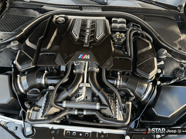 Used 2025 BMW M8 Competition w/ M Carbon Exterior Package AWD/4WD image 30